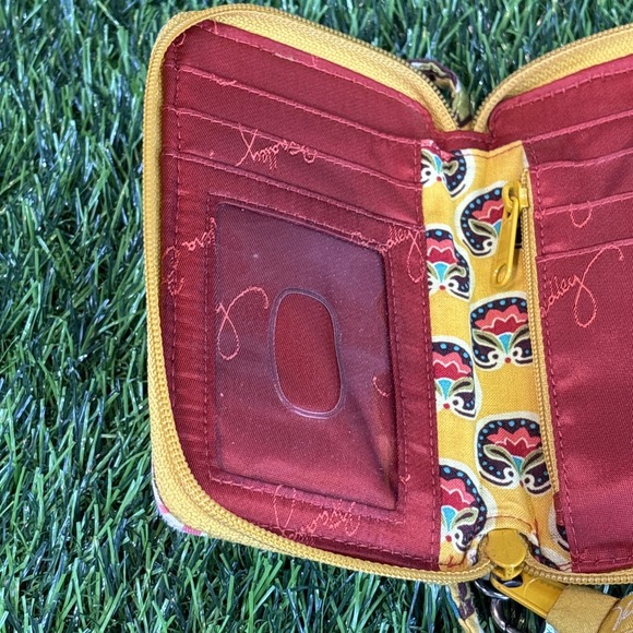 Vera Bradley Zip Around Wristlet Wallet Floral Yellow Multicolor Quilted - Picture 5 of 9
